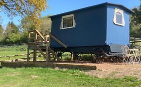 Original Roadsmans Wagon With Breathtaking Views